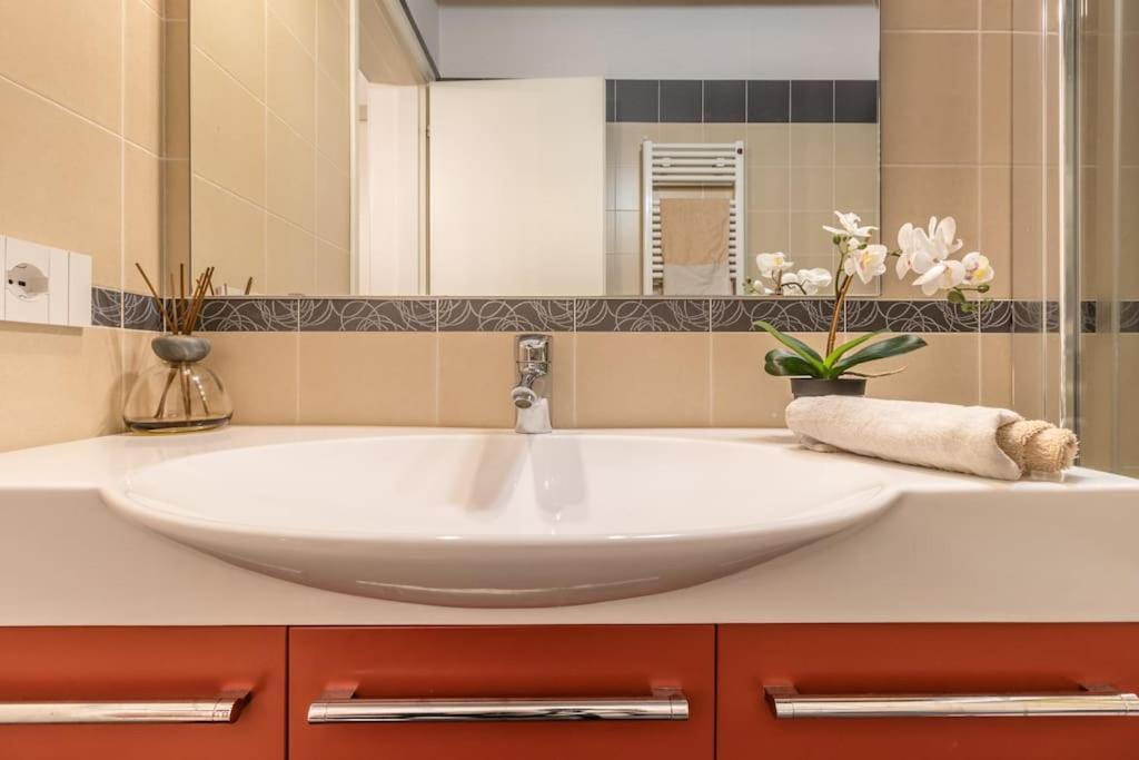 דירות ורונה Residenza Angels @Piazzadelleerbe מראה חיצוני תמונה