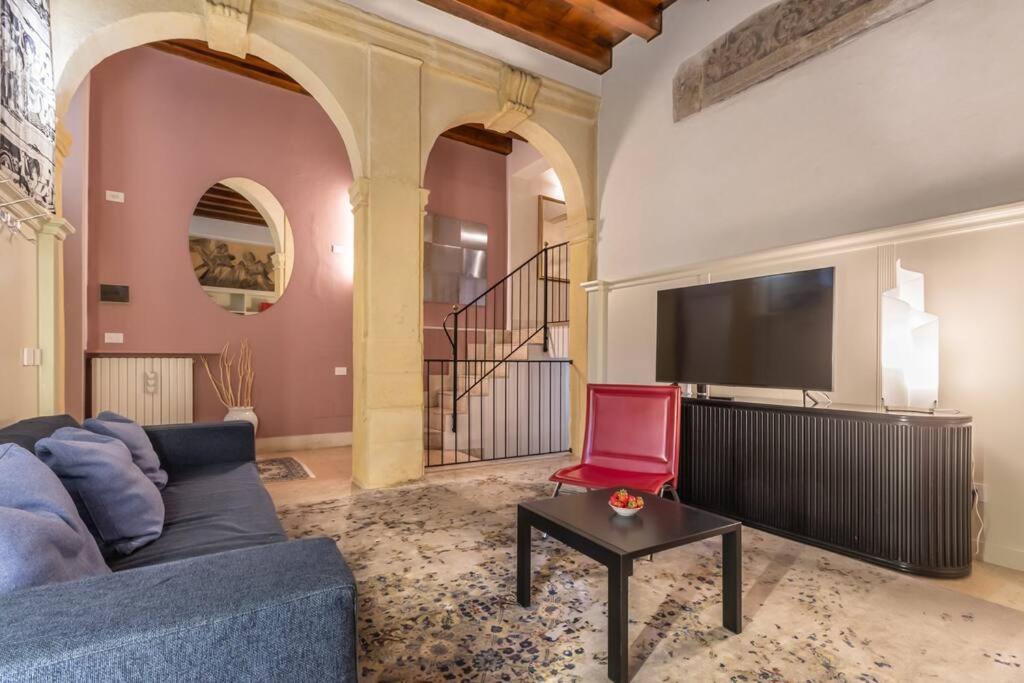 דירות ורונה Residenza Angels @Piazzadelleerbe מראה חיצוני תמונה