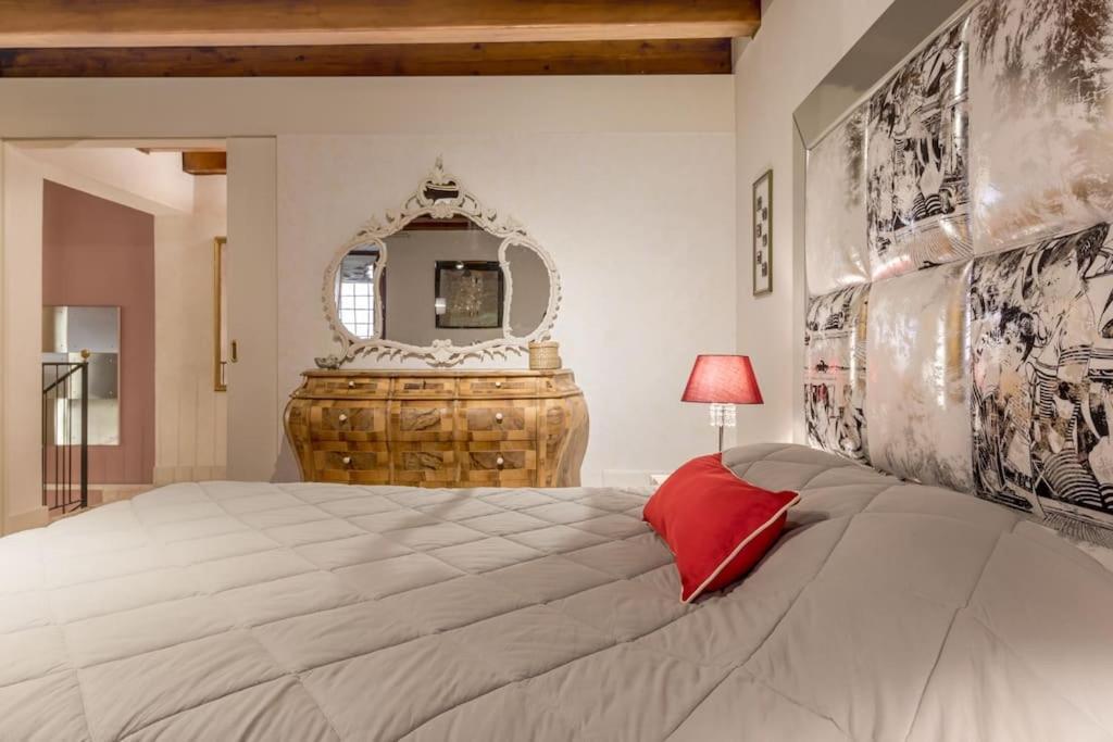 דירות ורונה Residenza Angels @Piazzadelleerbe מראה חיצוני תמונה